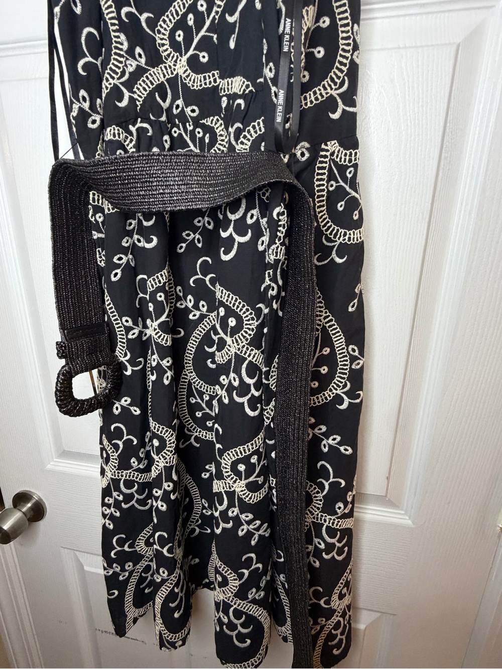 NWT Anne Klein Embroidered Halter Maxi Dress Belted Black Ivory Size 16 - Picture 10 of 11